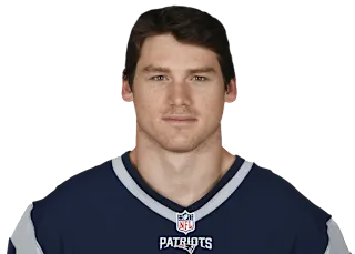 Troy Niklas
