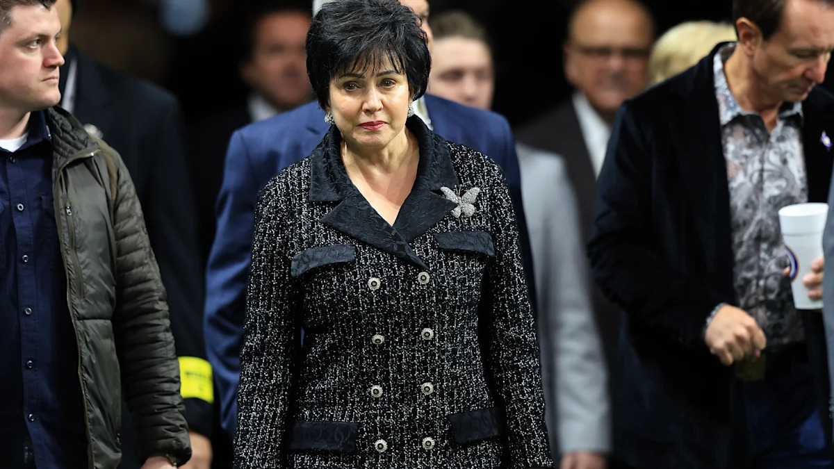 Gayle Benson, proprietária dos Saints, em evento.