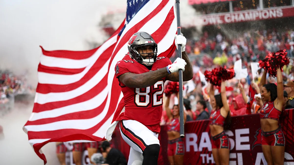 Jogador dos Buccaneers durante entrada em campo.