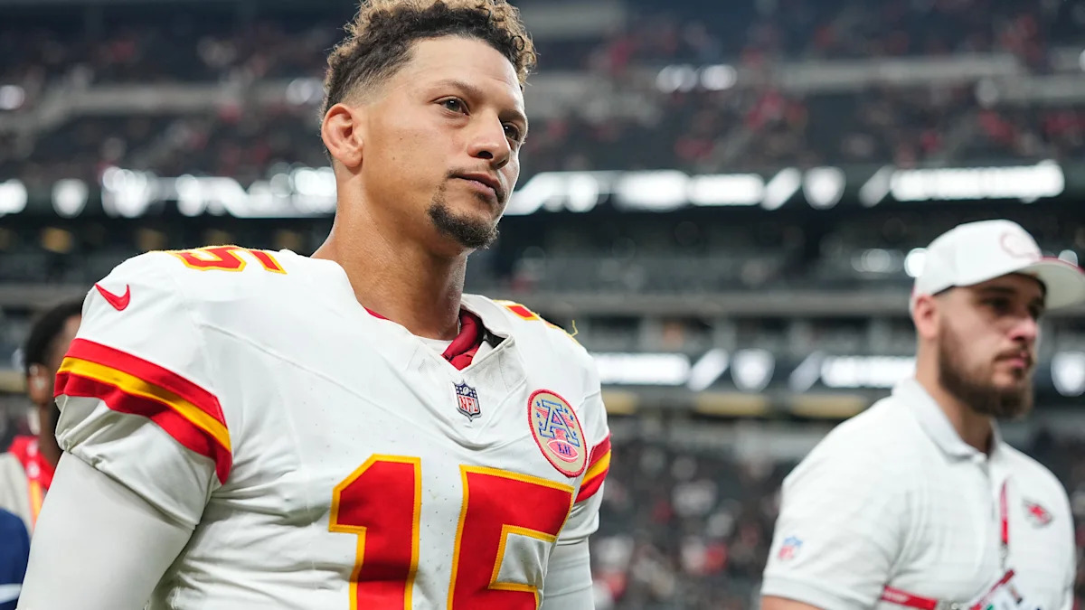 Patrick Mahomes com uniforme dos Chiefs.