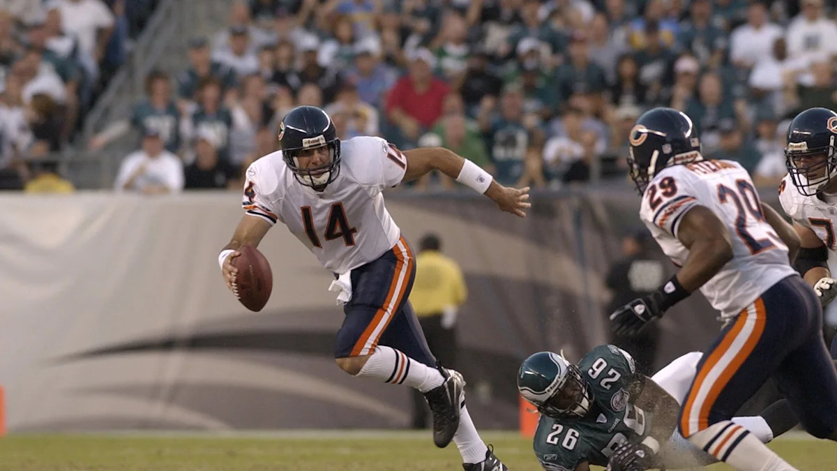 Brian Griese em ação pelos Bears contra os Eagles em imagem de arquivo.