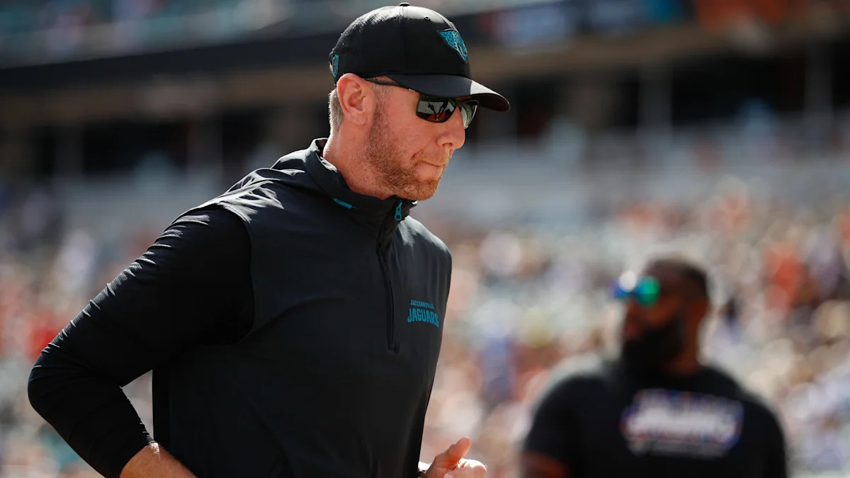 Liam Coen, treinador dos Jaguars.