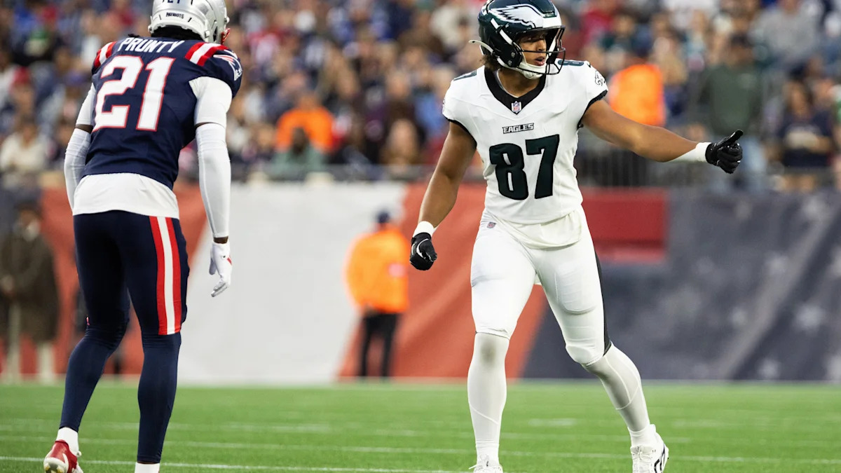 Eli Stowers durante atividade do Philadelphia Eagles.