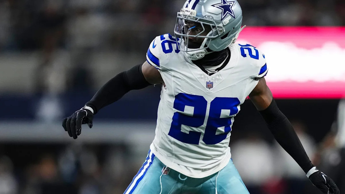 DaRon Bland em ação pelos Cowboys; sua utilização é um dos temas do debate.