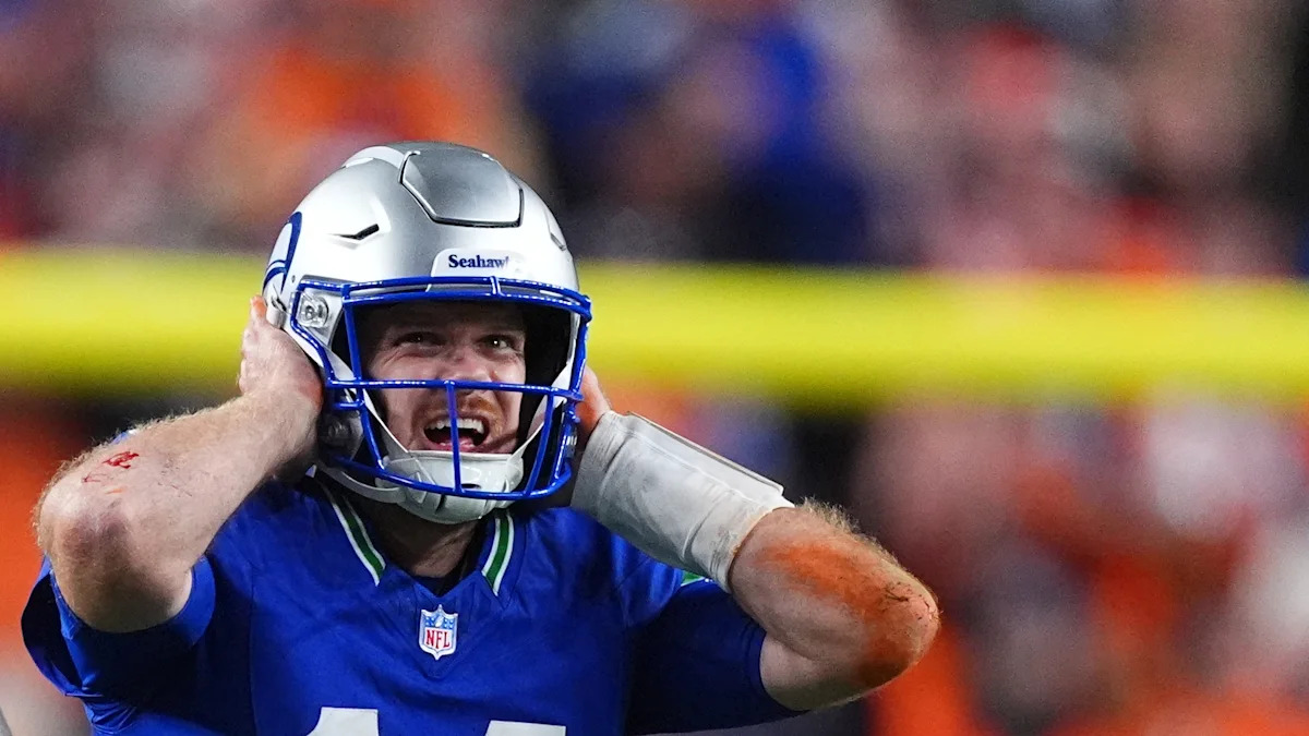 Sam Darnold reage durante a derrota dos Seahawks para os Broncos em Denver.
