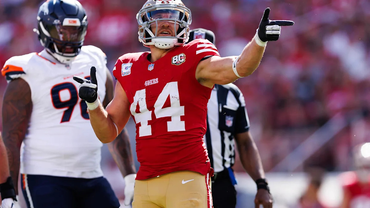 Kyle Juszczyk com uniforme dos 49ers; fullback voltou a participar integralmente do treino.