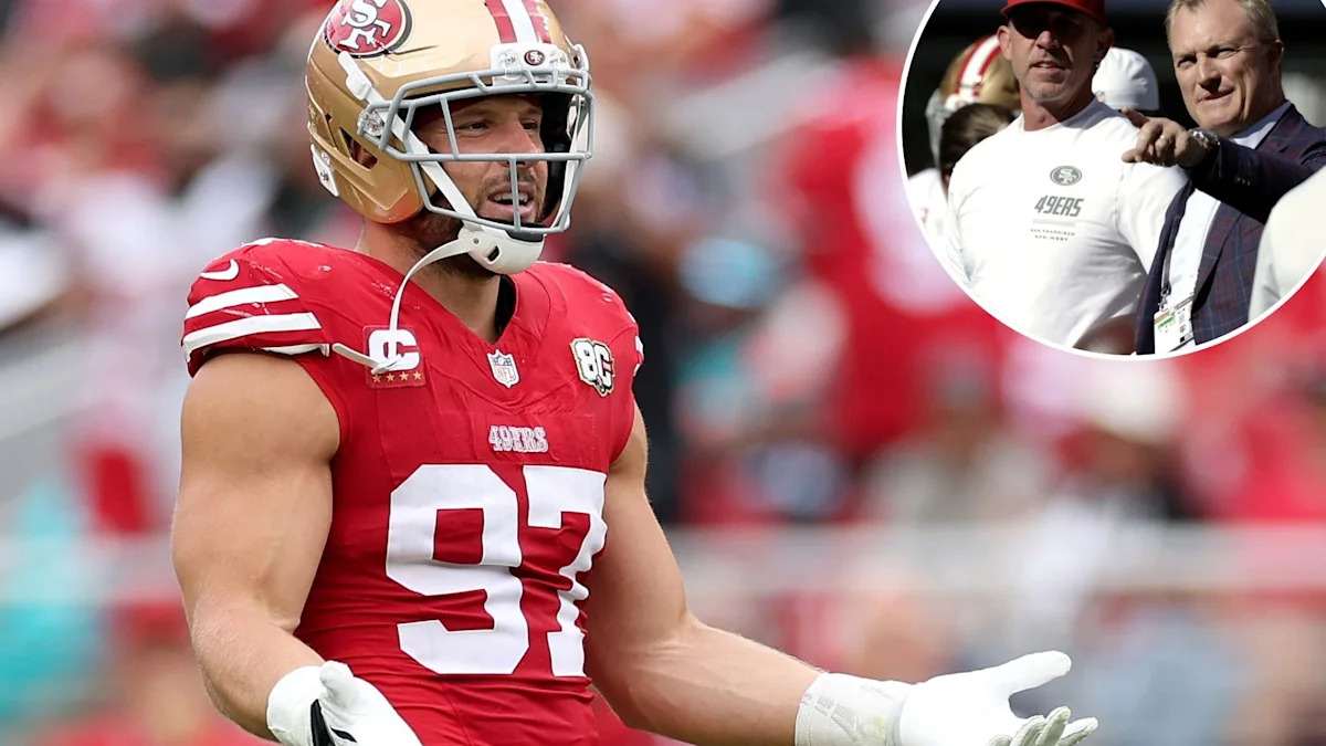 Montagem mostra Nick Bosa em campo e John Lynch conversando com Kyle Shanahan, dos 49ers.