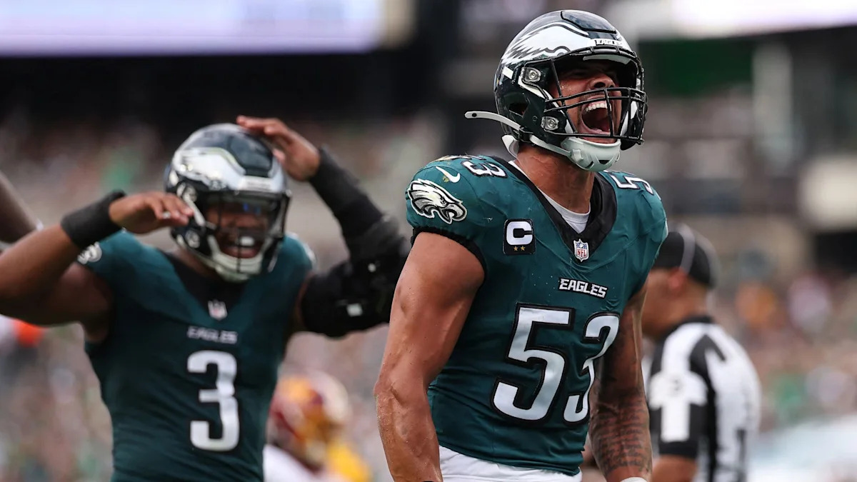 Zack Baun reage durante partida dos Eagles; defesa é um dos pontos centrais dos palpites contra Carolina.