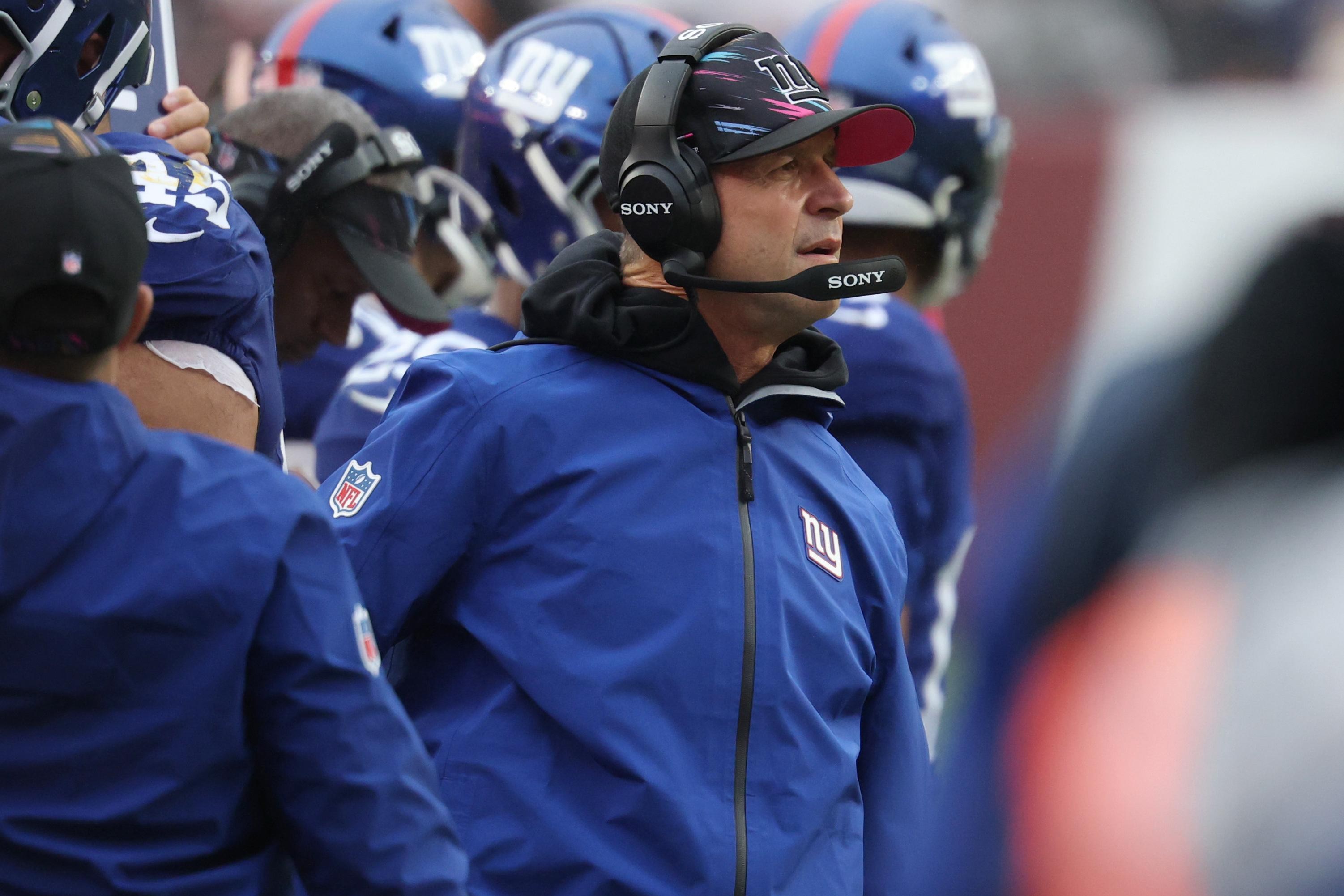 Banco de reservas do New York Giants durante uma partida.