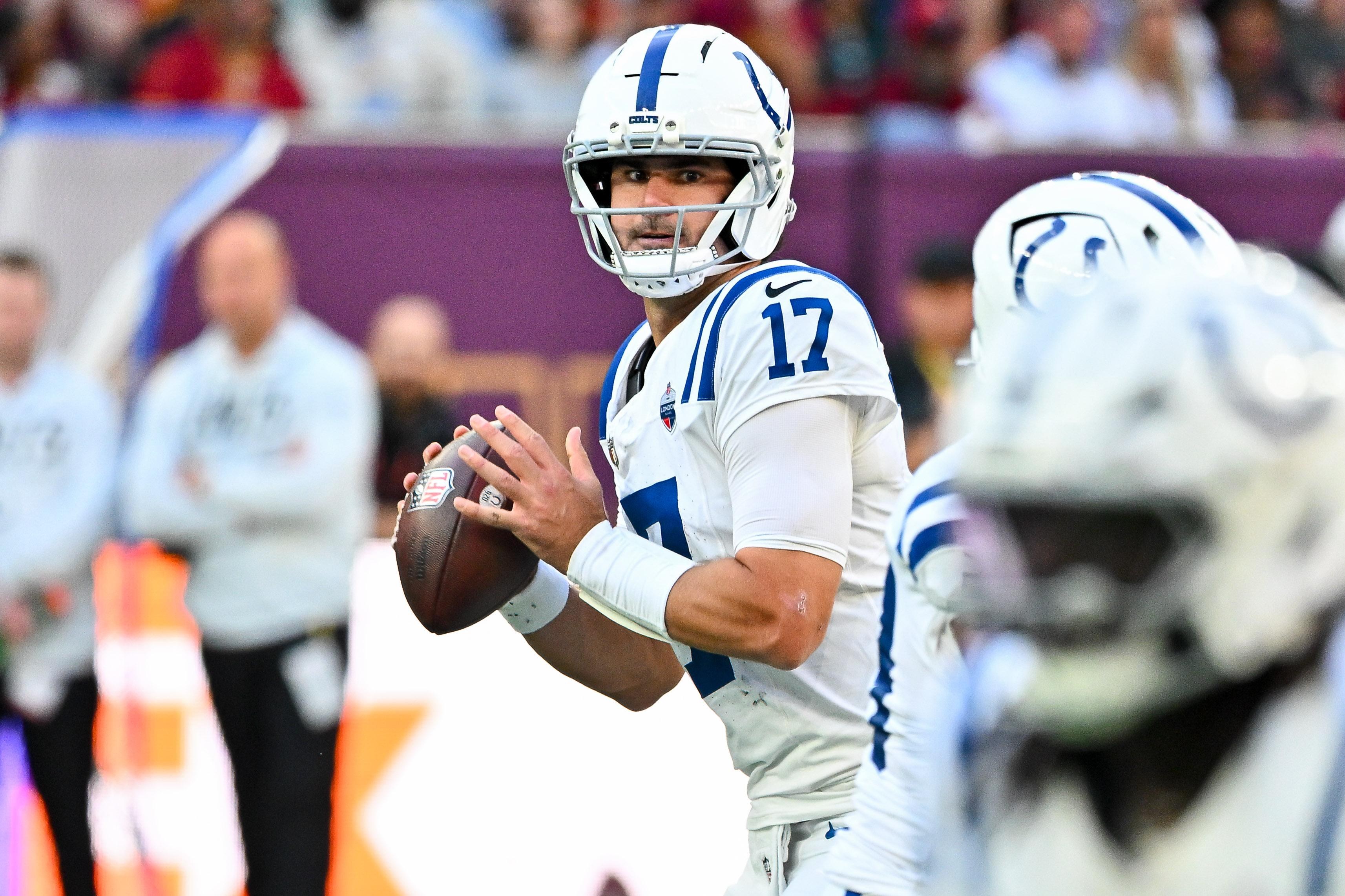 Daniel Jones em ação pelos Colts contra os Commanders no Tottenham Hotspur Stadium, em Londres, em 4 de outubro de 2026.