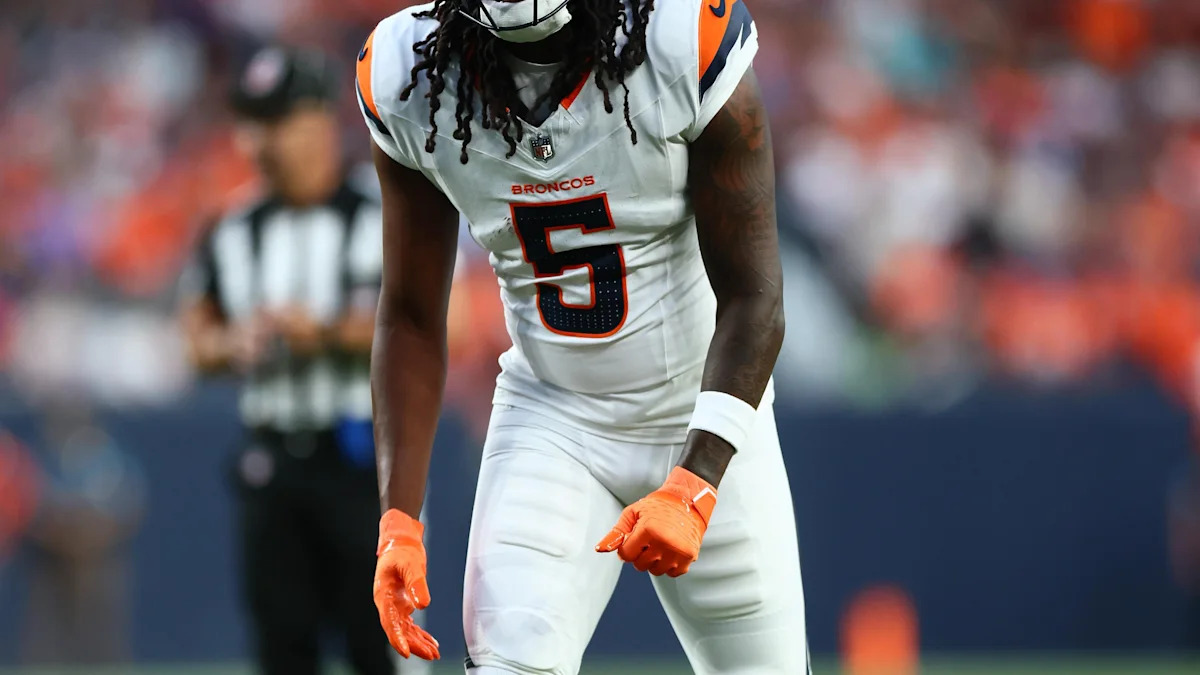 Lil’Jordan Humphrey se prepara para uma jogada dos Broncos contra os Vikings na pré-temporada, em Denver, em 28 de agosto de 2026.