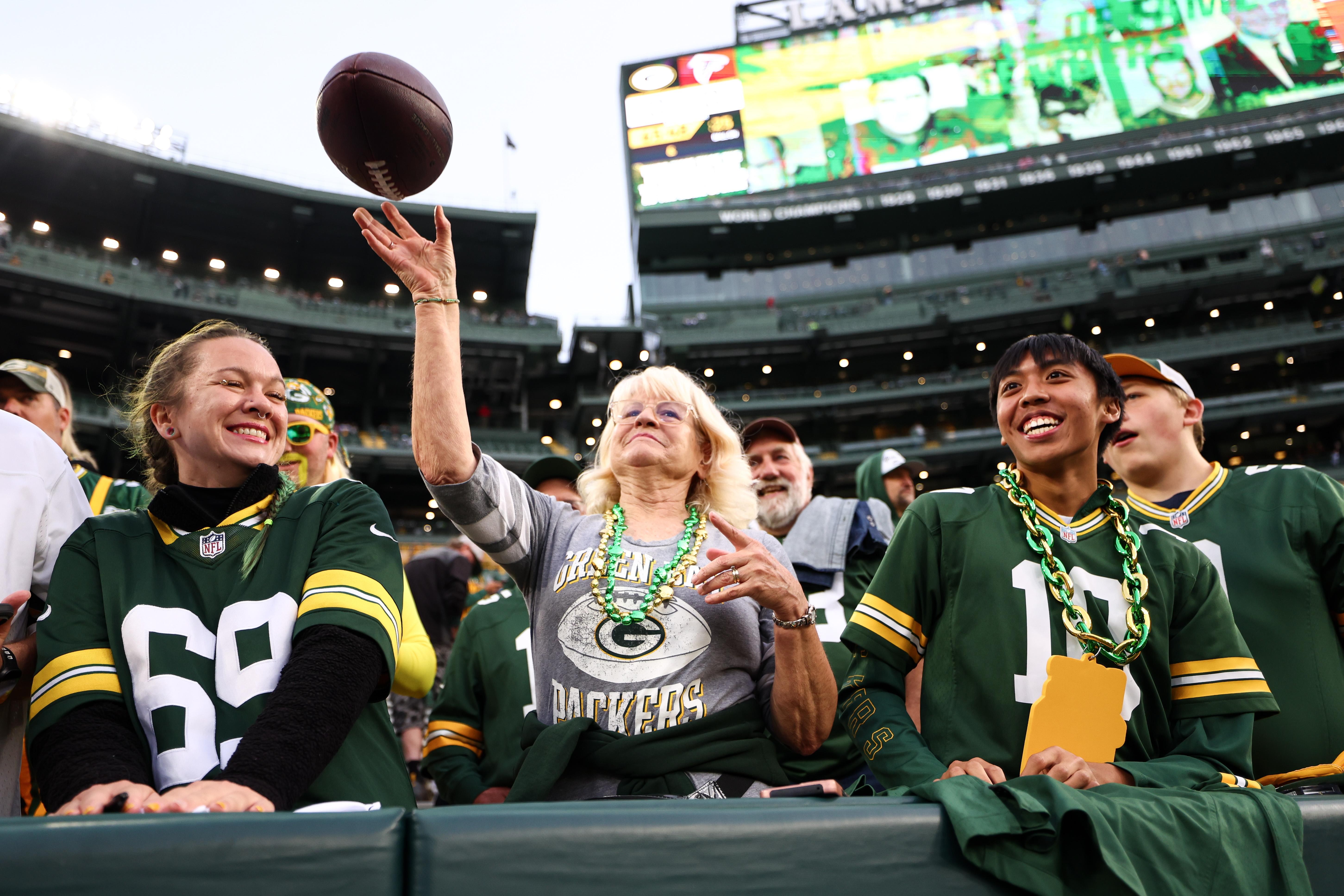 Torcedores dos Packers em Lambeau Field, em 24 de setembro de 2026.