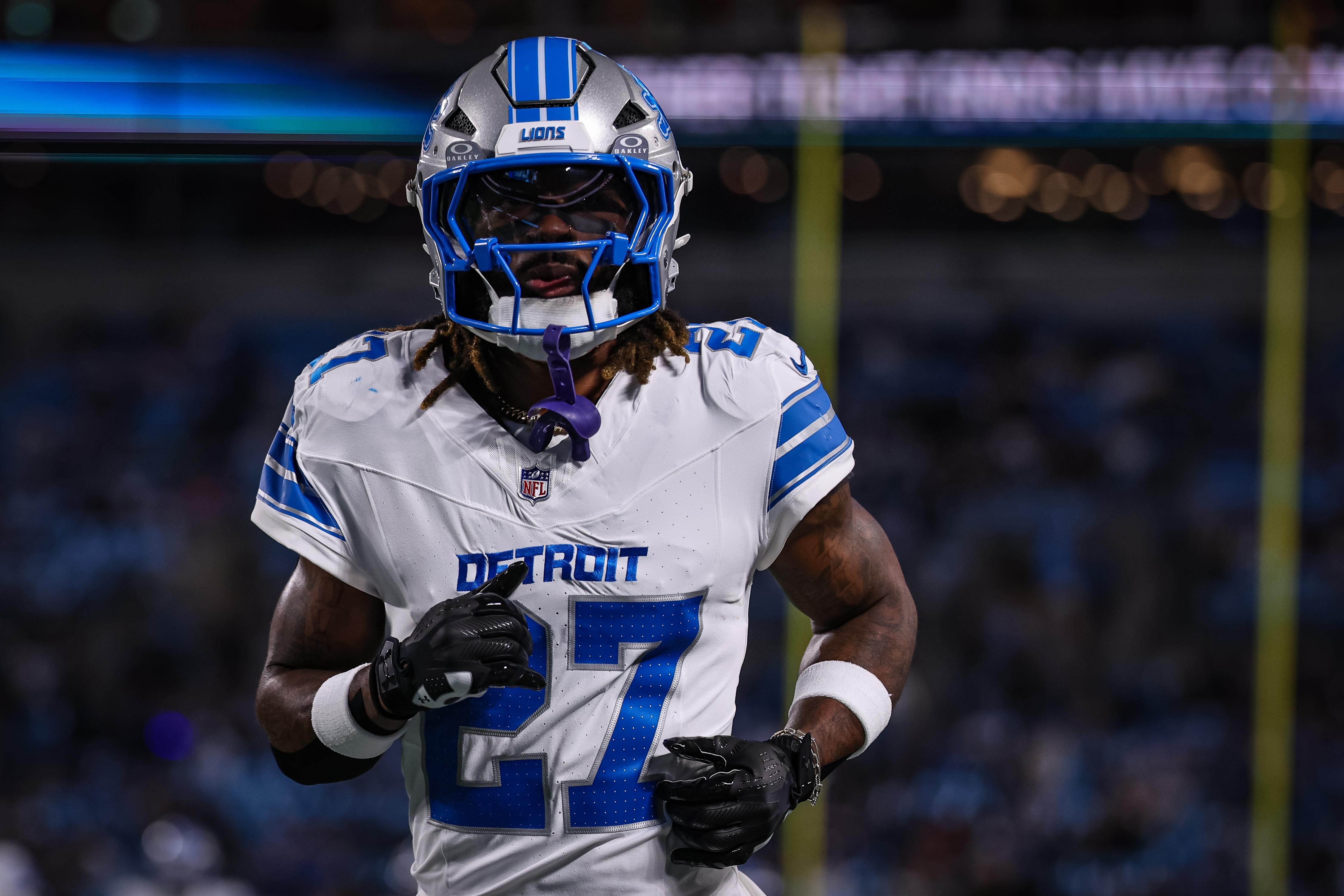 Jalen Mills, dos Lions, antes da partida contra os Panthers, em 4 de outubro de 2026.