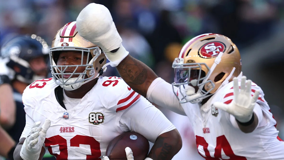 Gracen Halton comemora com os 49ers diante dos Seahawks.