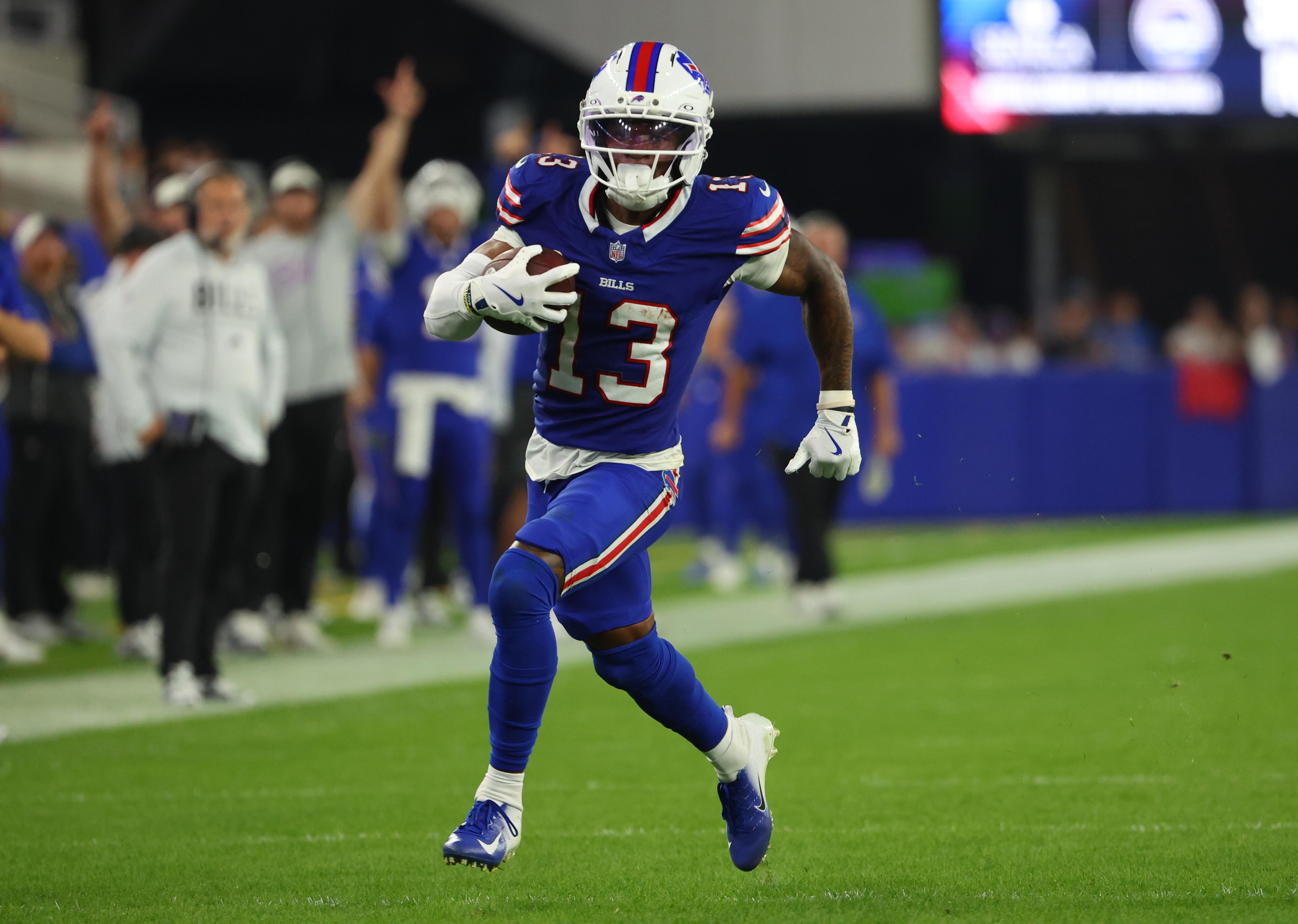 Jogador dos Bills em ação durante uma partida.