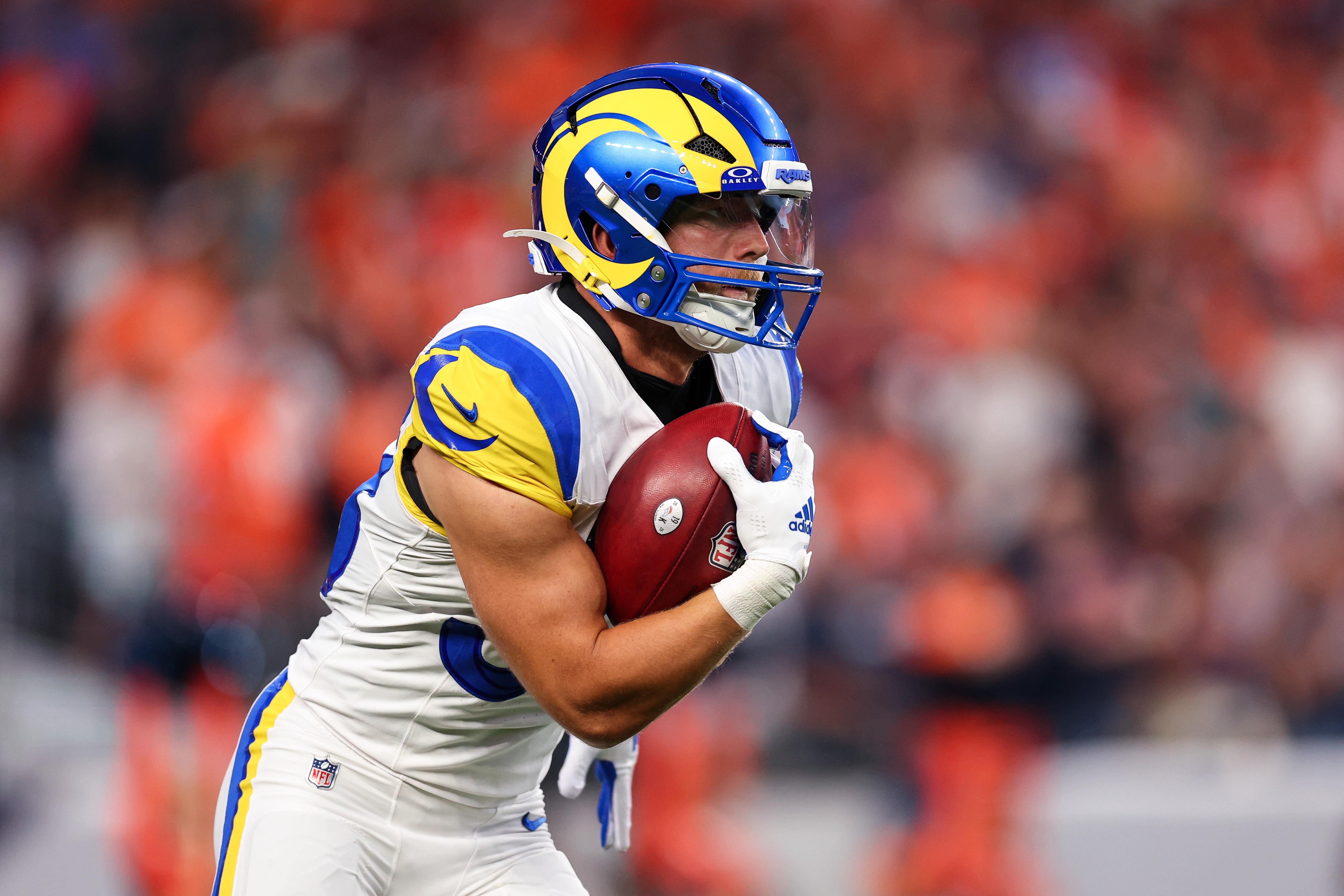 Alex Bachman em campo pelo Los Angeles Rams.