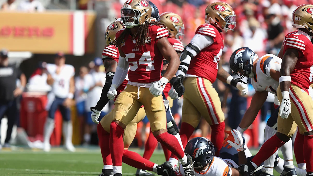 Defesa dos 49ers em campo contra os Seahawks.